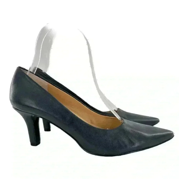Trotters womens heels size 6 N navy blue leather pointy toe career pumps - Picture 2 of 12
